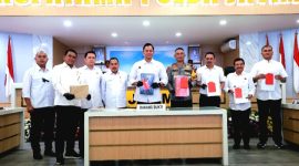 Konferensi Pers Polda Jatim Ungkap Kasus Mafia Tanah (foto: ist)