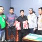 Unit Reskrim Polsek Puspo, saat mengamankan Pengedar Narkoba (foto: ist)