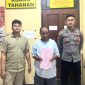 Sj (52thn), Pengedar sabu-sabu  asal Rembang, saat di amankan Petugas (foto: ist)