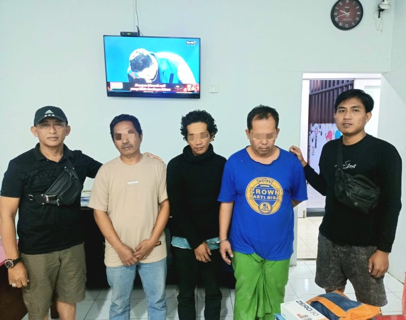 Tiga Pelaku Curanmor saat diamankan oleh Unit Reskrim Polsek Purwodadi (foto: ist)
