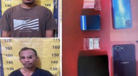 Tersangka DS (29 thn) dan KR (35 thn) warga Desa Dayurejo, Prigen saat diamankan Satresnarkoba Polres Pasuruan (foto: ist)