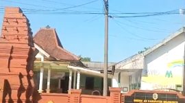 Suasana Balai Desa Kepuhpandak, Kecamatan Kutorejo, Kabupaten Mojokerto (dok. Harianjatim.id)