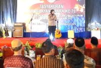 AKP. Marti, selaku Kapolsek Kajayan,  saat memberikan sambutan pada HUT Bhayangkara Ke-78, di halaman Mapolsek Kejayan (dok.Harianjatim.id)