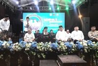 Gus Rommy didampingi Pj. Bupati, Ketua DPRD Kabupaten Pasuruan, Kapolres, Kapolsek, Saat Ngaji Bareng di Gempol 9 (Dok. Harianjatim.id 