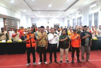 KPU Kabupaten Pasuruan,  saat Sosialisasi Tahapan Pemilihan Bupati dan Wakil Bupati Kabupaten Pasuruan Tahun 2024, bersama FRPB dan Relawan Ambulans  (dok. Harianjatim.id)