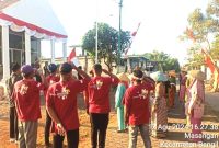 Suasana saat Upacara Bendera, di halaman Balai Dusun Masangan, dalam Peringatan HUT RI Ke- 79  ( Dok Harianjatim.id)