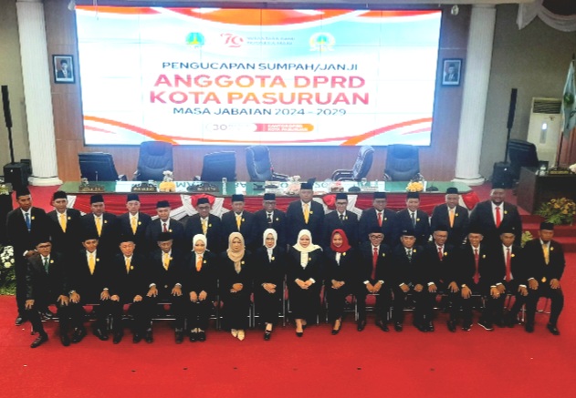 29 Anggota DPRD Kota Pasuruan Terpilih, Periode 2024-2029, Saat Pengambilan Sumpah dan Janji (Dok. Harianjatim.id)