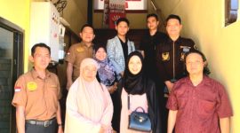 YLBH KN, bersama Korban dan saksi, saat penuhi Penyidik Unit PPA Polres Blitar Kota (foto: ist)