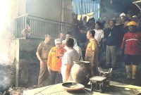 Situasi Pasar Pasrepan, pasca Kebakaran, saat Pj. Bupati Pasuruan, Dr. Andriyanto, Tinjau Lokasi (dok. Harianjatim.id)