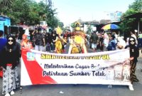 Perform SMKN Gempol, Peserta Pembuka Dalam Festival Budaya Desa Kepulungan, Gempol  (Dok. Harianjatim.id)