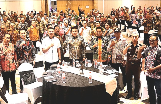 Plt. Bupati Sidoarjo, Subandi, Saat membuka Bimtek 