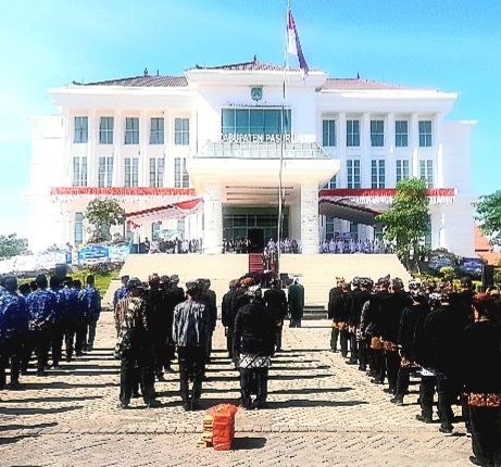 Suasana Upacara Bendera di halaman Gedung Maslahat, Raci, dalam rangka menyambut Hari Jadi Kabupaten Pasuruan ke-1095 (dok. Harianjatim.id)