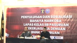 Ka.KPLP Kelas IIB Pasuruan, Taufiqul Hidayatullah, Bersama Ka. BNNK Pasuruan AKBP. Erlang Dwi Permata, saat gelar Sosialisasi Bahaya Narkoba (foto: ist)