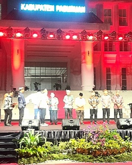Malam Puncak, seluruh rangkaian acara dalam menyambut Hari Jadi Kabupaten Pasuruan ke-1095,  bertabur  Penghargaan (Dok. Harianjatim.id)