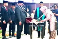 Ketua DPRD Kabupaten Pasuruan, Syamsul Hidayat,  Melantik dua anggota PAW DPRD  Kabupaten Pasuruan masa keanggotaan 2024-2029 adalah Febri Irawan Darwis dan Nur Laila.