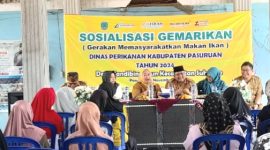 Kepala Dinas Perikanan, Alfi Hasanah Sosialisasikan Gemarikan dihadapan Masyarakat Desa Candibinangun, Kecamatan Sukorejo   (Dok. Harianjatim.id)