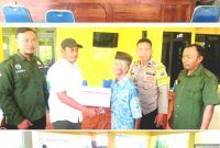 Pembagian BLT-DD Tahap IV tahun Anggaran 2024, Desa Kapatihan, Porong  (Dok.Harianjatim.id)