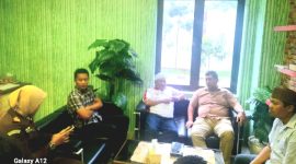 Ketua DPP Ormas GAIB, Habib Yusuf bersama Kepala Seksi Pidana Khusus, Dymas Adji Wibowo, saat Audensi  (Dok. Harianjatim.id)