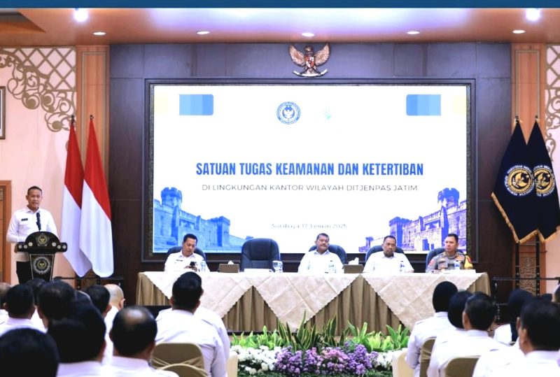 Dirjen Pemasyarakatan, Mashudi saat beri Pengarahan, di aula megah Raden Wijaya, di Kantor Wilayah Kementerian Hukum Jawa Timur (foto: ist)