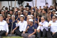 Menteri Imigrasi dan Pemasyarakatan (Imipas), Agus Andrianto, saat makan bersama Warga Binaan di Rumah Tahanan Negara (Rutan) Kelas I Cipinang  (foto : ist)