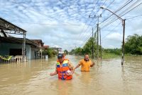 Menjadi Langganan Banjir, wilayah Gresik Selatan, memerlukan perhatian yang serius dari Pemerintah Kabupaten  Gresik  (Dok. Harianjatim.id)