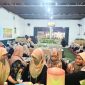 Ibu-ibu Guru sangat antusias, mengikuti kegiatan buka bersama di Kedai Mak Nik obong obong, Kelurahan Kalirejo Bangil (Dok. Harianjatim.id)