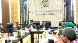 Suasana Press release, Ketua DPRD Kabupaten Pasuruan, menanggapi pemberitaan sepihak oleh beberapa media online, terkait pemanggilan anggotanya oleh KPK (Dok Harianjatim.id)