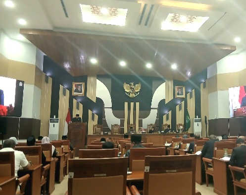 Sidang Paripurna DPRD Kabupaten Pasuruan, Bupati sampaikan jawaban Pandangan umum fraksi-fraksi (Dok. Harianjatim.id)