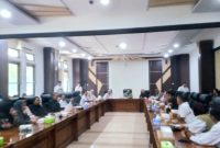 Situasi Aktivis PPA saat Audensi di Gedung DPRD Kabupaten Pasuruan, Terkait Pelecehan Seksual terhadap anak di bawah umur, Desa Kayukebek, Tutur (Dok. Harianjatim.id)