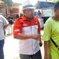 Bupati LIRA Kabupaten Pasuruan, sekaligus tokoh masyarakat Masangan,  Moeslem dan beberapa LSM lainnya saat ikut Sidak ke rumah yang diduga menjadi tempat produksi miras  (Dok. Harianjatim.id)