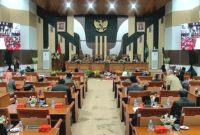 Rapat Paripurna di Gedung DPRD Kabupaten Pasuruan, Penyampaian LKPJ 2025 Oleh Bupati Pasuruan (Dok. Harianjatim.id)