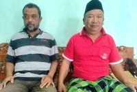 Kades Tumpang Widiarto SE Bersama Ketua Pokmas Wahyudi ( Dok. Harianjatim.id)