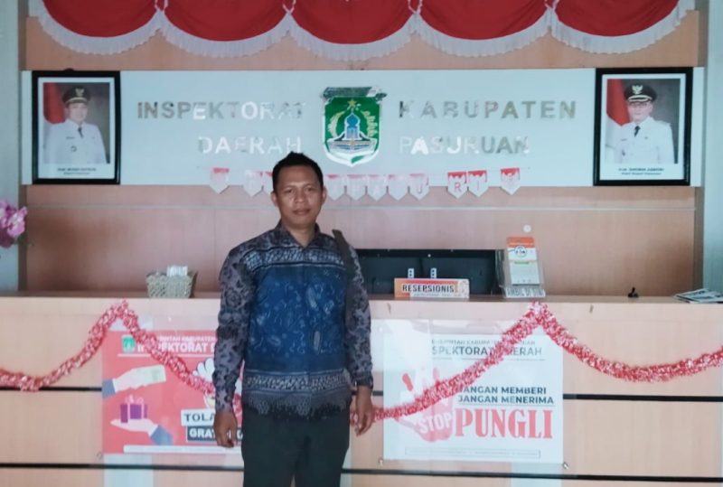 Ketua DPD Jatim LSM Penjara Indonesia, Zainul Abidin SH, saat diundang di Kantor Inspektorat Kabupaten Pasuruan dalam penyampaian tim audit LHP Desa Karangmenggah (Dok.Harianjatim) 