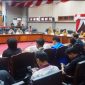 Mahasiswa BEMPAS & PMII saat menggelar Audensi bersama Komisi II DPRD Kota Pasuruan (Dok.harianjatim.id) 